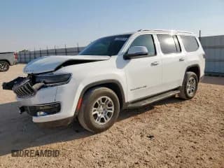 ✅ 2022 Jeep Wagoneer Series I • VIN: 1C4SJUAT5NS214371 • Lot: 57655515. Listed on Copart with 46,931 mi. Free auction sales archive from the USA and detailed vehicle history report at DreamBid. Image 1.