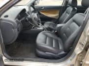 ✅ 2005 Volkswagen Passat GLS • VIN: WVWAD63B25P010665 • Lot: 45909985. Listed on Copart with 162,883 mi. Free auction sales archive from the USA and detailed vehicle history report at DreamBid. Image 7.