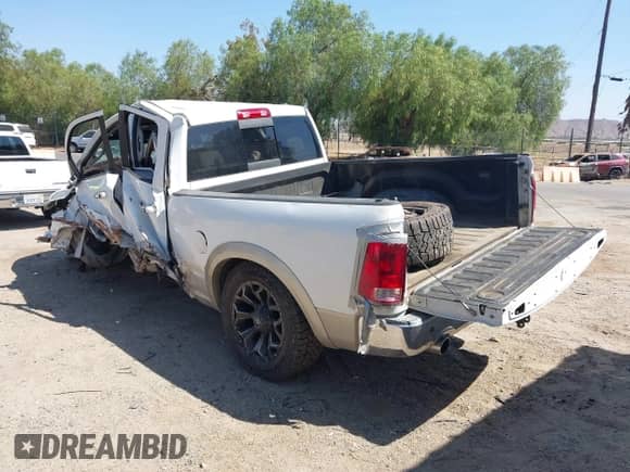 2010 Dodge 1500 Laramie с VIN 1D7RV1GT8AS143028, выставлен на аукционе IAAI как лот 42814344 с пробегом Не указан миль и . История ставок и продаж доступна на DreamBid. Изображение 3.