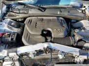 ✅ 2020 Dodge Challenger SXT • VIN: 2C3CDZGG5LH104559 • Lot: 77303443. Wystawiony na Copart z przebiegiem 23 923 mil. Bezpłatny archiwum sprzedaży aukcyjnych z USA i szczegółowy raport historii pojazdu na DreamBid. Zdjęcie 11.