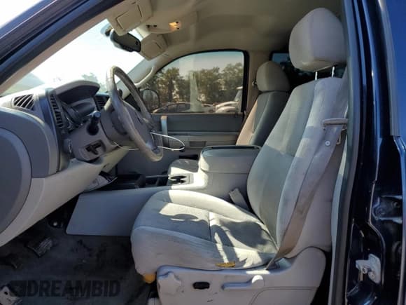 ✅ 2007 GMC Sierra 1500 SLE1 • VIN: 2GTEK13M571579182 • Lot: 80178405. Wystawiony na Copart z przebiegiem 221 319 mil. Bezpłatny archiwum sprzedaży aukcyjnych z USA i szczegółowy raport historii pojazdu na DreamBid. Zdjęcie 7.