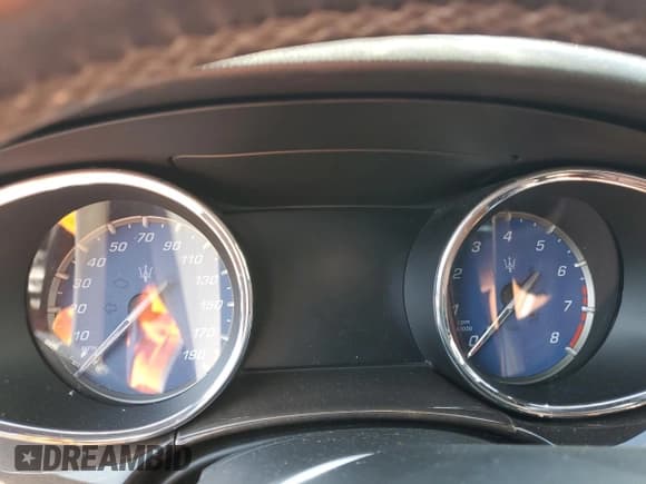 ✅ 2017 Maserati Quattroporte S Q4 • VIN: ZAM56RRA7H1250969 • Lot: 72323163. Wystawiony na Copart z przebiegiem Nie podano. Bezpłatny archiwum sprzedaży aukcyjnych z USA i szczegółowy raport historii pojazdu na DreamBid. Zdjęcie 9.