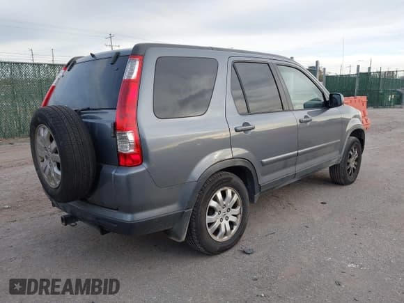 ✅ 2005 Honda CR-V EX SE • VIN: JHLRD78955C008756 • Lot: 43669051. Listed on IAAI with 249,701 mi. Free auction sales archive from the USA and detailed vehicle history report at DreamBid. Image 4.