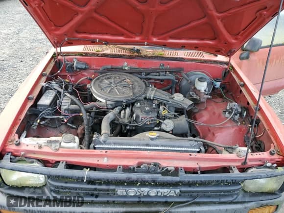 ✅ 1989 Toyota Pickup • VIN: JT4RN81R9K0034932 • Lot: 80573854. Listed on Copart with 143,523 mi. Free auction sales archive from the USA and detailed vehicle history report at DreamBid. Image 11.