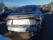 ✅ 2023 Lexus IS 500 F Sport Performance • VIN: JTHAP1D28P5003497 • Lot: 41676075. Wystawiony na IAAI z przebiegiem 13 084 mil. Bezpłatny archiwum sprzedaży aukcyjnych z USA i szczegółowy raport historii pojazdu na DreamBid. Zdjęcie 17.