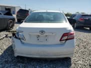 ✅ 2010 Toyota Camry • VIN: 4T1BF3EK8AU554265 • Lot: 72015065. Wystawiony na Copart z przebiegiem 196 065 mil. Bezpłatny archiwum sprzedaży aukcyjnych z USA i szczegółowy raport historii pojazdu na DreamBid. Zdjęcie 6.