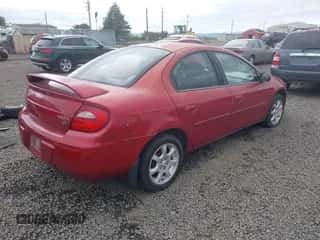 2005 Dodge Neon SXT z VIN 1B3ES56C85D161230, wystawiony jako IAAI lot #42317479 z przebiegiem 243 243 mil mil oraz . Historia ofert i sprzedaży dostępna na DreamBid. Obrazek 4.