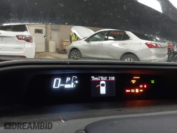 ✅ 2015 Toyota Prius One • VIN: JTDKDTB33F1101543 • Lot: 43441213. Listed on IAAI with 25,445 mi. Free auction sales archive from the USA and detailed vehicle history report at DreamBid. Image 7.