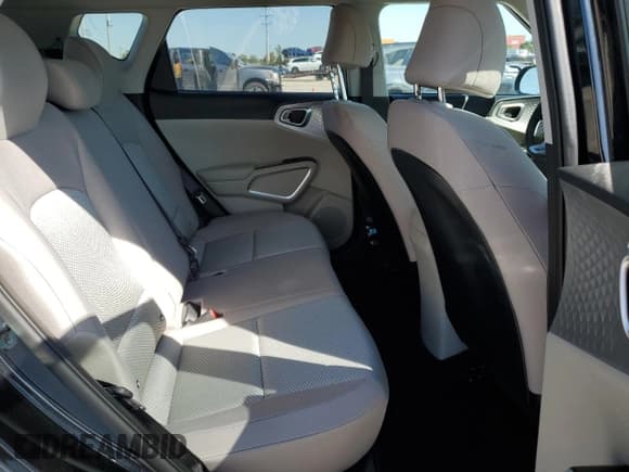 ✅ 2025 Kia Soul S • VIN: KNDJ23AU1S7942795 • Lot: 71710725. Wystawiony na Copart z przebiegiem 6 198 mil. Bezpłatny archiwum sprzedaży aukcyjnych z USA i szczegółowy raport historii pojazdu na DreamBid. Zdjęcie 10.