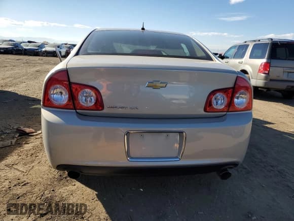 ✅ 2010 Chevrolet Malibu LTZ • VIN: 1G1ZE5E75AF272692 • Lot: 79037564. Listed on Copart with 126,344 mi. Free auction sales archive from the USA and detailed vehicle history report at DreamBid. Image 6.