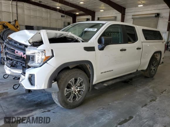 ✅ 2020 GMC Sierra 1500 • VIN: 1GTR9AEFXLZ229768 • Лот: 80072765. Опубликован ранее на Copart с пробегом 72 902 миль. Бесплатный доступ к архиву аукционных продаж из США и подробный отчёт об истории автомобиля на DreamBid. Изображение 1.