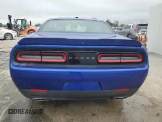 ✅ 2019 Dodge Challenger SXT • VIN: 2C3CDZAG9KH587495 • Lot: 70229024. Wystawiony na Copart z przebiegiem 23 674 mil. Bezpłatny archiwum sprzedaży aukcyjnych z USA i szczegółowy raport historii pojazdu na DreamBid. Zdjęcie 6.
