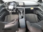 ✅ 2025 Hyundai Elantra SEL Sport • VIN: KMHLM4DG1SU993984 • Lot: 81592165. Listed on Copart with 7,163 mi. Free auction sales archive from the USA and detailed vehicle history report at DreamBid. Image 8.