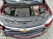 ✅ 2018 Chevrolet Traverse LT Cloth • VIN: 1GNEVGKW4JJ211075 • Lot: 62318324. Wystawiony na Copart z przebiegiem 90 150 mil. Bezpłatny archiwum sprzedaży aukcyjnych z USA i szczegółowy raport historii pojazdu na DreamBid. Zdjęcie 12.