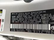 ✅ 2017 Toyota Corolla L • VIN: 5YFBURHE2HP635952 • Лот: 42483150. Опубликован ранее на IAAI с пробегом 106 553 миль. Бесплатный доступ к архиву аукционных продаж из США и подробный отчёт об истории автомобиля на DreamBid. Изображение 9.