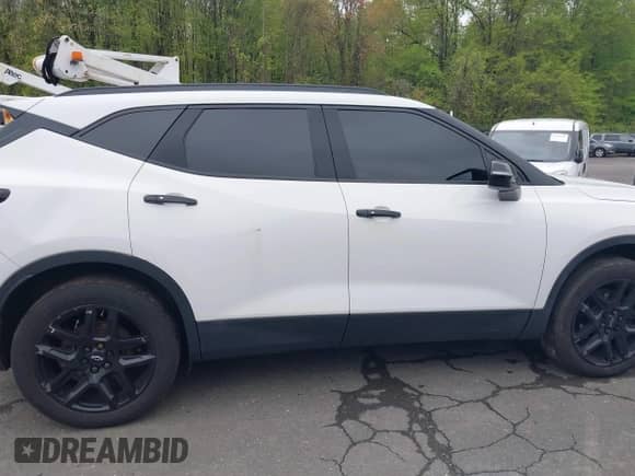 ✅ 2021 Chevrolet Blazer LT • VIN: 3GNKBJRS1MS507041 • Лот: 42167591. Размещён на IAAI с пробегом 77 306 миль миль. Получите бесплатный доступ к архиву аукционных продаж из США и посмотрите подробный отчёт об истории автомобиля на DreamBid. Изображение 13.