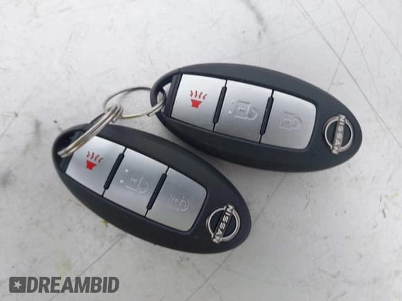 ✅ 2024 Nissan Z Performance • VIN: JN1BZ4BHXRM365884 • Lot: 43740547. Wystawiony na IAAI z przebiegiem 5 002 mil. Bezpłatny archiwum sprzedaży aukcyjnych z USA i szczegółowy raport historii pojazdu na DreamBid. Zdjęcie 11.