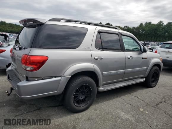 ✅ 2005 Toyota Sequoia Limited • VIN: 5TDBT48A45S247790 • Лот: 80122975. Опубликован ранее на Copart с пробегом Не указан. Бесплатный доступ к архиву аукционных продаж из США и подробный отчёт об истории автомобиля на DreamBid. Изображение 3.