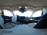 ✅ 2024 Subaru Ascent Limited • VIN: 4S4WMAUD9R3438413 • Lot: 41936607. Listed on IAAI with 4,279 mi. Free auction sales archive from the USA and detailed vehicle history report at DreamBid. Image 18.