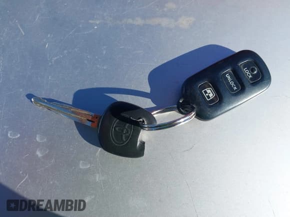 ✅ 2003 Toyota 4Runner SR5 • VIN: JTEZU14R230016890 • Lot: 41334769. Listed on IAAI with Not provided. Free auction sales archive from the USA and detailed vehicle history report at DreamBid. Image 11.