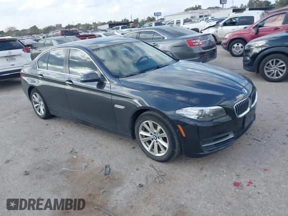 ✅ 2014 BMW 5 Series 528i • VIN: WBA5A5C54ED509609 • Lot: 43747485. Listed on IAAI with 114,010 mi. Free auction sales archive from the USA and detailed vehicle history report at DreamBid. Image 1.