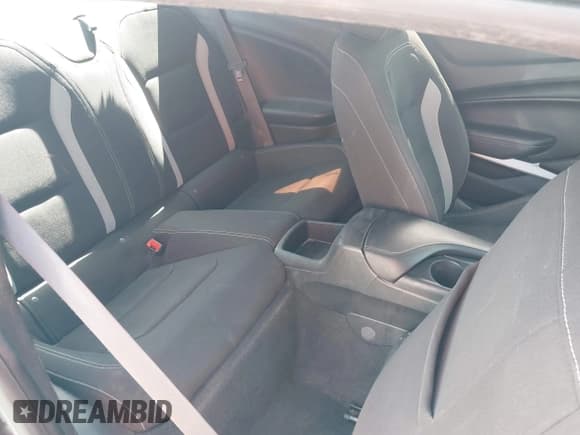 ✅ 2022 Chevrolet Camaro 1LT • VIN: 1G1FB1RX8N0133146 • Lot: 42169340. Listed on IAAI with 40,723 mi. Free auction sales archive from the USA and detailed vehicle history report at DreamBid. Image 8.