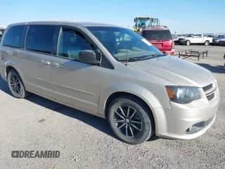2015 Dodge Grand Caravan R/T with VIN 2C4RDGEG5FR585070, listed as a IAAI auction lot 43143040 with 92,662 mi miles and . Bid and sale history available at DreamBid. Image 1.