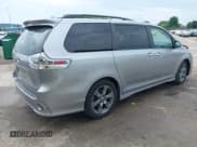 ✅ 2018 Toyota Sienna SE • VIN: 5TDXZ3DC1JS919062 • Lot: 42790530. Listed on IAAI with 107,040 mi. Free auction sales archive from the USA and detailed vehicle history report at DreamBid. Image 4.