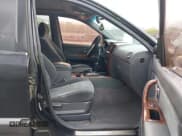 ✅ 2003 Kia Sorento LX • VIN: KNDJD733535047202 • Lot: 42016917. Listed on IAAI with 130,050 mi. Free auction sales archive from the USA and detailed vehicle history report at DreamBid. Image 5.