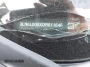 ✅ 2013 Lincoln MKZ • VIN: 3LN6L2G9XDR811646 • Lot: 43157403. Wystawiony na IAAI z przebiegiem 198 425 mil. Bezpłatny archiwum sprzedaży aukcyjnych z USA i szczegółowy raport historii pojazdu na DreamBid. Zdjęcie 9.