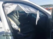 ✅ 2022 Volkswagen Tiguan SE • VIN: 3VV3B7AXXNM157116 • Lot: 43312351. Wystawiony na IAAI z przebiegiem 72 331 mil. Bezpłatny archiwum sprzedaży aukcyjnych z USA i szczegółowy raport historii pojazdu na DreamBid. Zdjęcie 5.