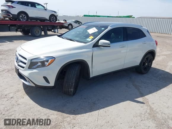 ✅ 2015 Mercedes-Benz GLA 250 • VIN: WDCTG4EBXFJ151385 • Лот: 41829955. Опубликован ранее на IAAI с пробегом 102 335 миль. Бесплатный доступ к архиву аукционных продаж из США и подробный отчёт об истории автомобиля на DreamBid. Изображение 6.