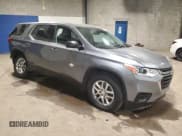 ✅ 2020 Chevrolet Traverse LS • VIN: 1GNERFKWXLJ303518 • Lot: 90496695. Wystawiony na Copart z przebiegiem 92 771 mil. Bezpłatny archiwum sprzedaży aukcyjnych z USA i szczegółowy raport historii pojazdu na DreamBid. Zdjęcie 4.