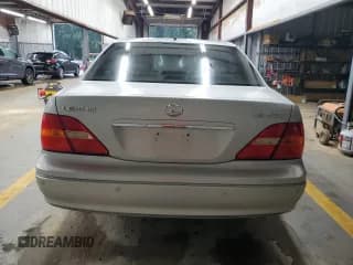 ✅ 2001 Lexus LS 430 • VIN: JTHBN30F410014564 • Лот: 73275184. Опубликован ранее на Copart с пробегом 151 656 миль. Бесплатный доступ к архиву аукционных продаж из США и подробный отчёт об истории автомобиля на DreamBid. Изображение 6.