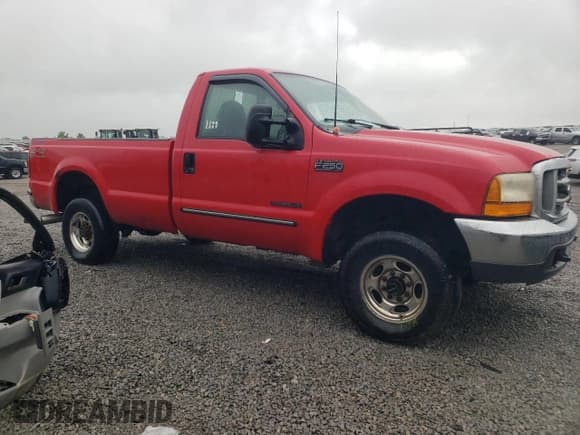 ✅ 2000 Ford F-250 XL • VIN: 1FTNF21F1YEC08695 • Lot: 55531175. Listed on Copart with 204,120 mi. Free auction sales archive from the USA and detailed vehicle history report at DreamBid. Image 4.