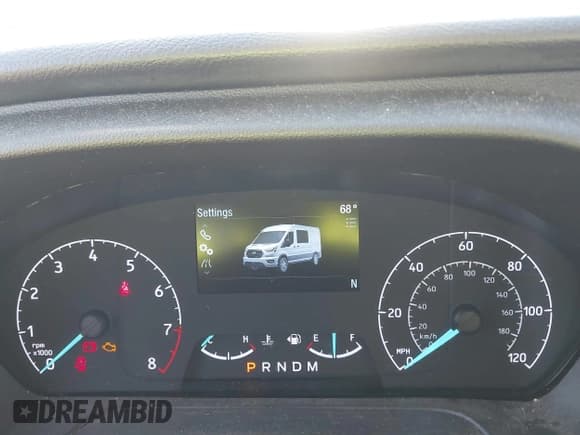 ✅ 2020 Ford Transit Cargo • VIN: 1FTBR1X88LKB42413 • Lot: 42008866. Wystawiony na IAAI z przebiegiem 77 665 mil. Bezpłatny archiwum sprzedaży aukcyjnych z USA i szczegółowy raport historii pojazdu na DreamBid. Zdjęcie 7.