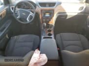 ✅ 2014 Chevrolet Traverse LT • VIN: 1GNKRGKD6EJ353620 • Lot: 86890865. Wystawiony na Copart z przebiegiem 197 765 mil. Bezpłatny archiwum sprzedaży aukcyjnych z USA i szczegółowy raport historii pojazdu na DreamBid. Zdjęcie 8.