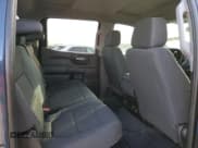 ✅ 2021 Chevrolet Silverado 1500 Custom • VIN: 3GCPYBEK5MG240739 • Lot: 76061864. Wystawiony na Copart z przebiegiem 32 661 mil. Bezpłatny archiwum sprzedaży aukcyjnych z USA i szczegółowy raport historii pojazdu na DreamBid. Zdjęcie 10.