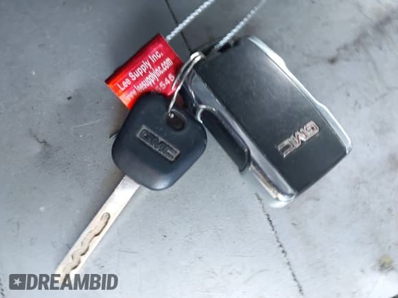 ✅ 2016 GMC Sierra 1500 Denali • VIN: 3GTU2PEC4GG307121 • Lot: 43700033. Listed on IAAI with 218,929 mi. Free auction sales archive from the USA and detailed vehicle history report at DreamBid. Image 11.