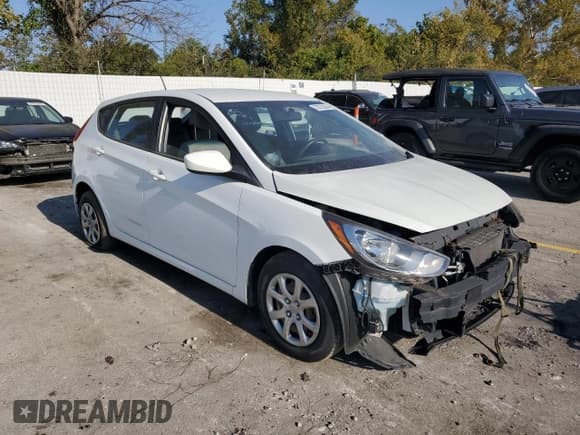 ✅ 2014 Hyundai Accent GS • VIN: KMHCT5AE4EU166240 • Lot: 70725364. Listed on Copart with 56,732 mi. Free auction sales archive from the USA and detailed vehicle history report at DreamBid. Image 4.