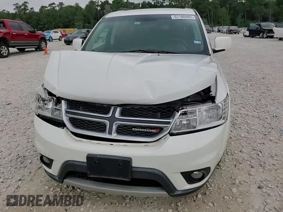 ✅ 2015 Dodge Journey SXT • VIN: 3C4PDCBG0FT546887 • Lot: 57180985. Wystawiony na Copart z przebiegiem 119 762 mil. Bezpłatny archiwum sprzedaży aukcyjnych z USA i szczegółowy raport historii pojazdu na DreamBid. Zdjęcie 14.