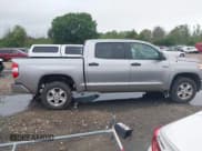 ✅ 2015 Toyota Tundra SR5 • VIN: 5TFDW5F14FX467337 • Lot: 43011415. Listed on IAAI with 217,098 mi. Free auction sales archive from the USA and detailed vehicle history report at DreamBid. Image 13.