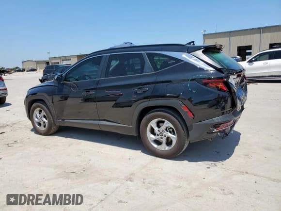 ✅ 2024 Hyundai Tucson SEL • VIN: 5NMJB3DE5RH390435 • Lot: 57878345. Listed on Copart with 10,114 mi. Free auction sales archive from the USA and detailed vehicle history report at DreamBid. Image 2.