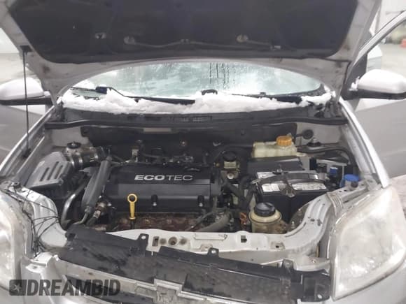 ✅ 2010 Chevrolet Aveo 1LT • VIN: KL1TD5DE6AB125781 • Lot: 41736173. Wystawiony na IAAI z przebiegiem 234 223 mil. Bezpłatny archiwum sprzedaży aukcyjnych z USA i szczegółowy raport historii pojazdu na DreamBid. Zdjęcie 10.