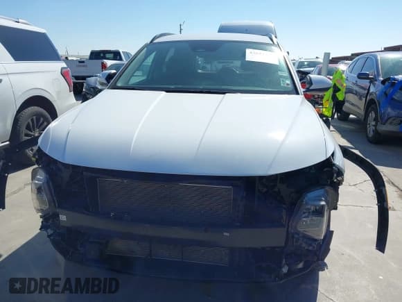 ✅ 2025 Hyundai Tucson SEL • VIN: 5NMJB3DE2SH495004 • Lot: 43651320. Listed on IAAI with 25,130 mi. Free auction sales archive from the USA and detailed vehicle history report at DreamBid. Image 13.