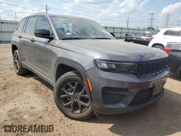✅ 2024 Jeep Grand Cherokee Laredo • VIN: 1C4RJHAGXR8591693 • Lot: 67412075. Listed on Copart with 48,884 mi. Free auction sales archive from the USA and detailed vehicle history report at DreamBid. Image 4.