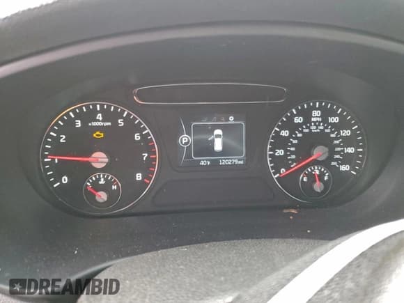 ✅ 2016 Kia Sorento EX • VIN: 5XYPHDA15GG031240 • Лот: 94294495. Опубликован ранее на Copart с пробегом 120 279 миль. Бесплатный доступ к архиву аукционных продаж из США и подробный отчёт об истории автомобиля на DreamBid. Изображение 9.