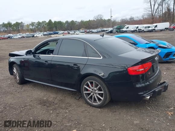 ✅ 2016 Audi A4 Premium • VIN: WAUBFAFL6GN001193 • Lot: 43790086. Listed on IAAI with 96,017 mi. Free auction sales archive from the USA and detailed vehicle history report at DreamBid. Image 14.
