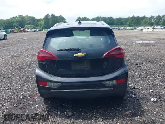 ✅ 2021 Chevrolet Bolt EV Premier • VIN: 1G1FZ6S02M4100432 • Lot: 42633578. Listed on IAAI with 231,754 mi. Free auction sales archive from the USA and detailed vehicle history report at DreamBid. Image 16.