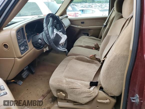 ✅ 1999 Chevrolet Silverado 1500 LS • VIN: 2GCEC19V3X1220619 • Лот: 63989204. Опубликован ранее на Copart с пробегом 169 170 миль. Бесплатный доступ к архиву аукционных продаж из США и подробный отчёт об истории автомобиля на DreamBid. Изображение 7.